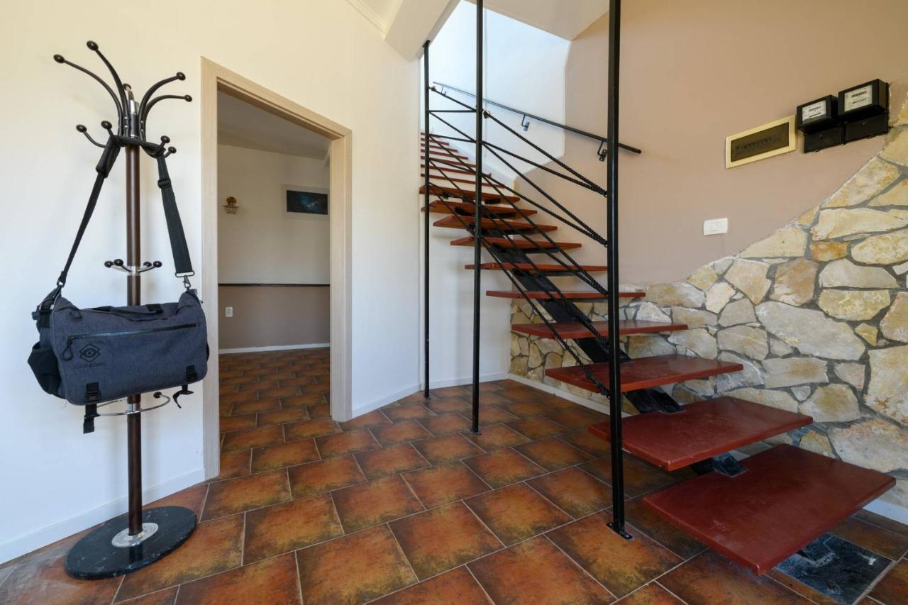 Holiday House Boky 보드냔 외부 사진
