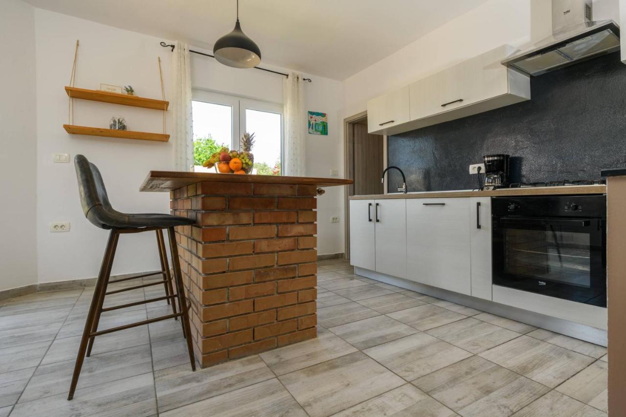 Holiday House Boky 보드냔 외부 사진